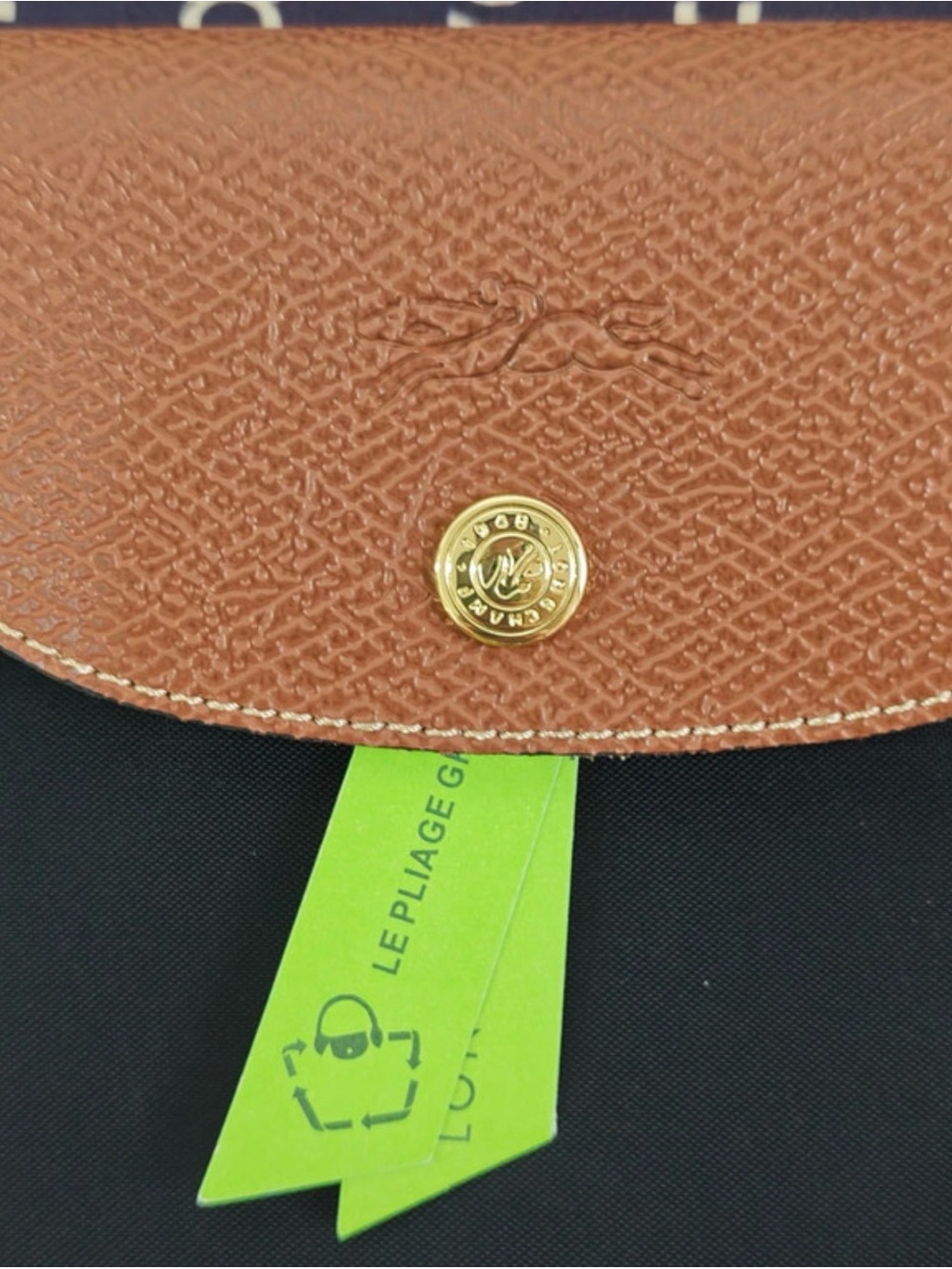 Longchamp - Picture 3 of 3